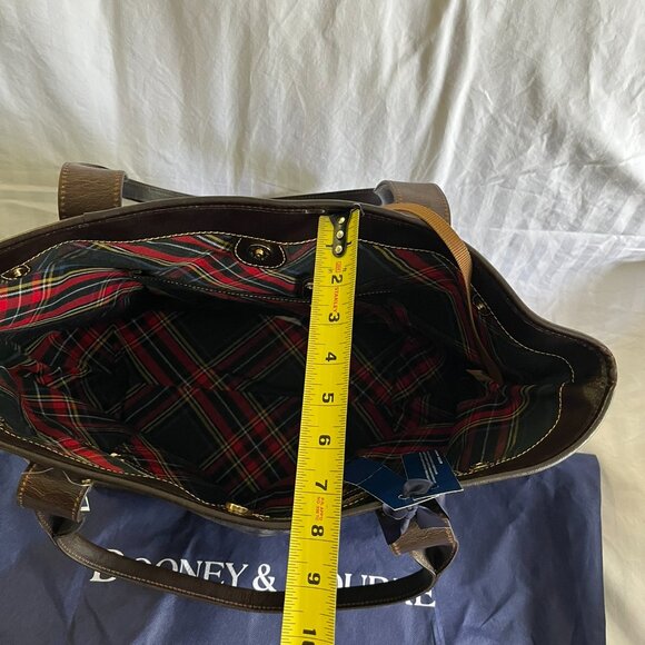 Dooney & Bourke Large Pocket Shopper Leather Tote - Picture 12 of 14